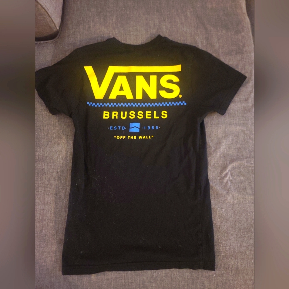XS Vans Brussels Tshirt